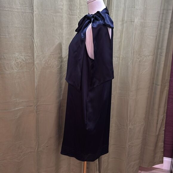 Diane Von Furstenberg satin silk navy Blue Halter Sheath Mini Dress, US10 - Picture 4 of 7